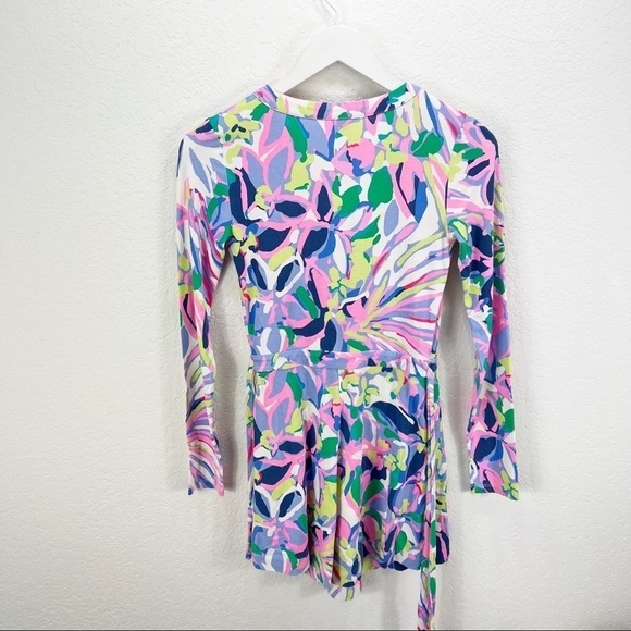 Lilly Pulitzer Tiki Wrap Romper Havin A Blast Purple Floral XXS - Picture 10 of 12